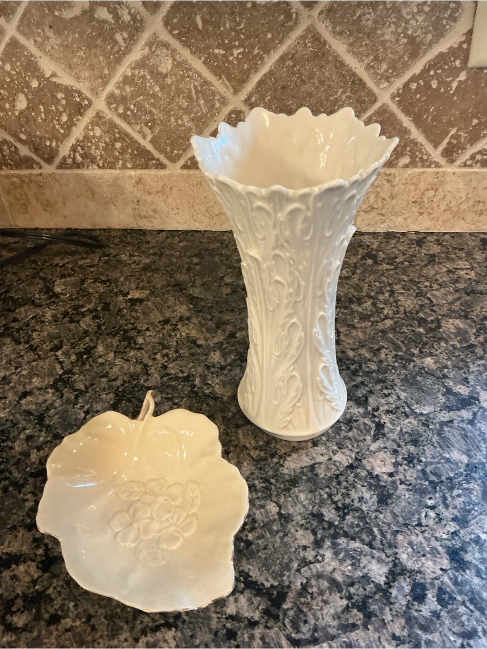 LENOX VASE & DISH